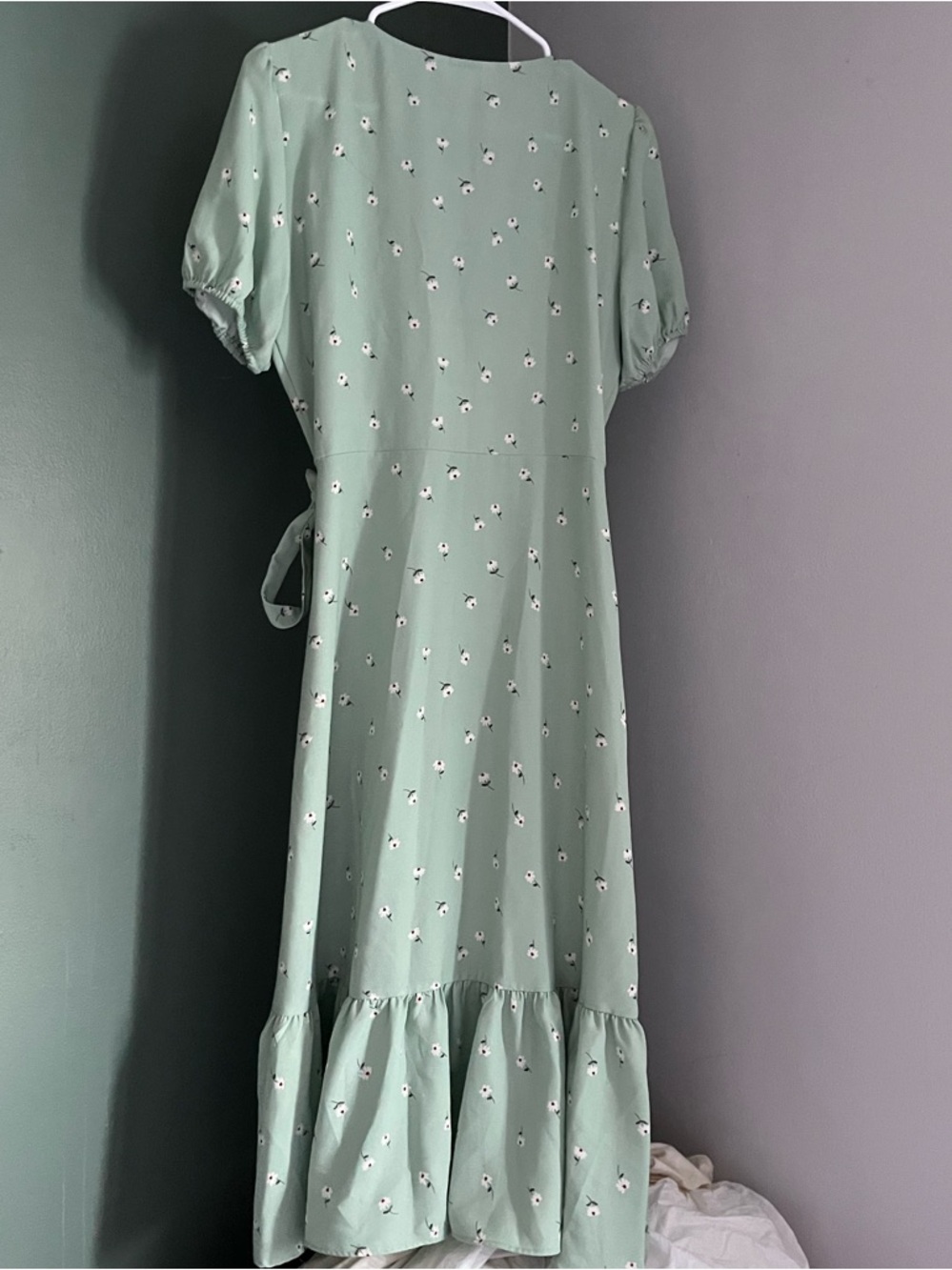 LC Floral Wrap Midi Dress - Picture 4 of 10